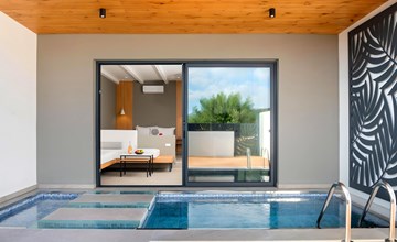 Canes Suite Privater Pool 2