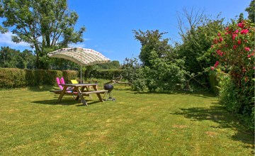 Holiday Home in Montsernelle 2