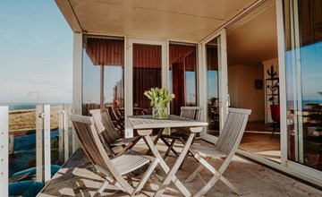 Luxe Kustappartement met Panoramisch Zeezicht | 6 personen 2