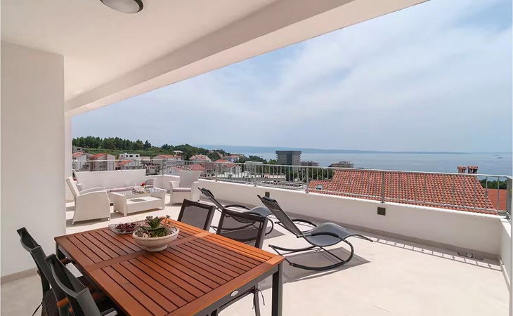 Nice apartment in Podstrana with WiFi 1