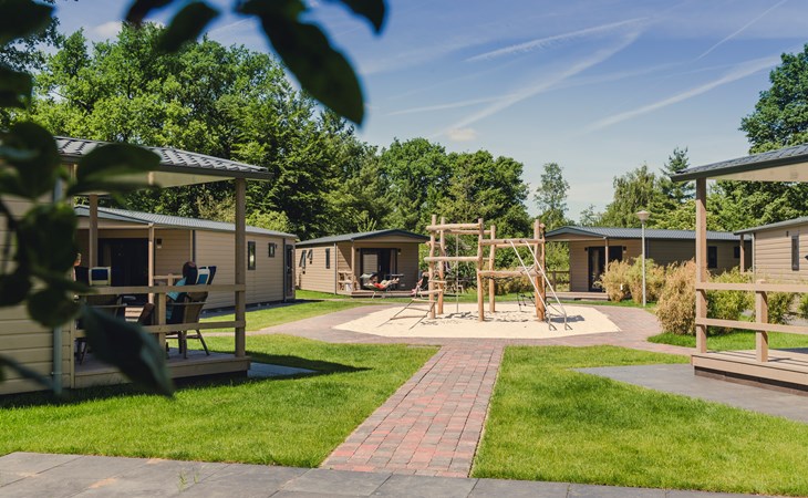 Groepsaccommodatie (6x bungalette met veranda) I 30 pers. 1