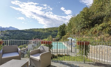 Fireplace (CNG177) 2