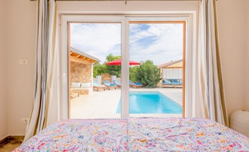 Detailgestaltete Villa mit Pool, Sauna und Hot Tub 3