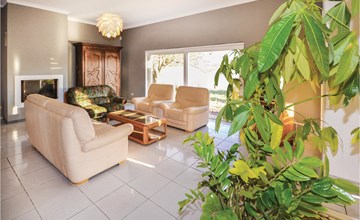 Amazing home in Milhaud with WiFi 2