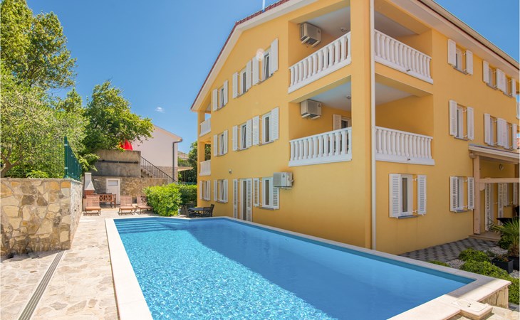 1 bedroom beautiful apartment in Baska 1