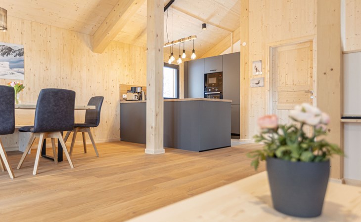 Superior mit Sprudelbad innen 1