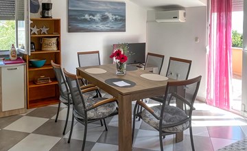 Awesome apartment in Maslenica with WiFi 2