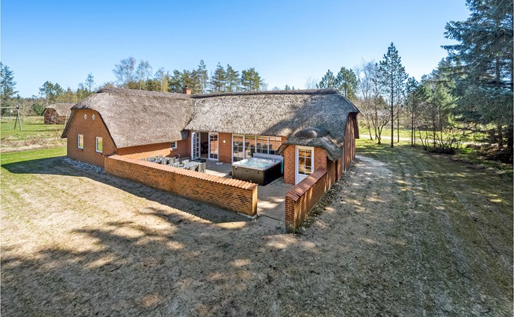 Cozy home in Ulfborg with sauna 1