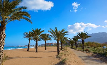 Wunderschöne Villa in Dénia mit privatem Pool 2