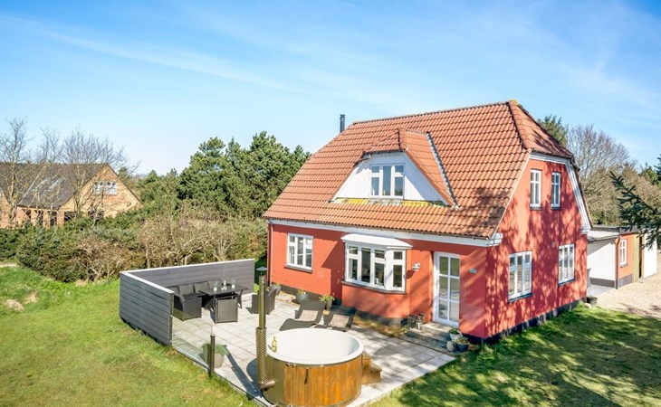 "Thorlak" - 1km from the sea 1