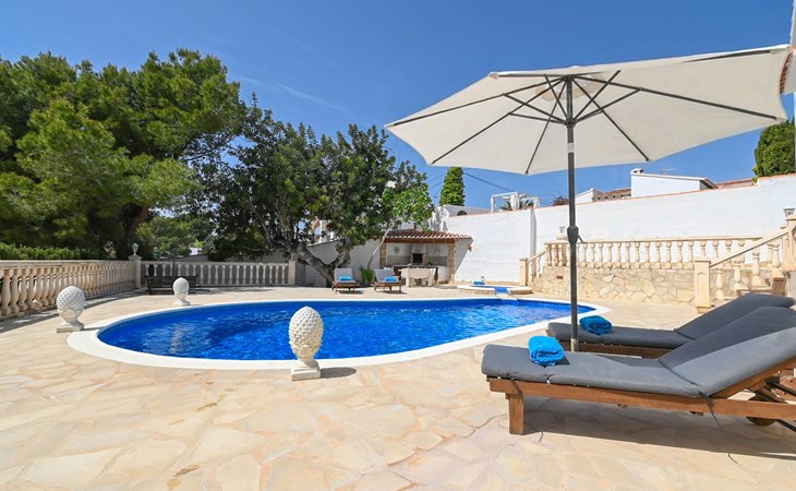 Calma Marina 6 pax 1