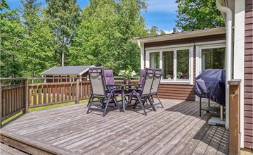 2 bedroom beautiful home in Källby 3
