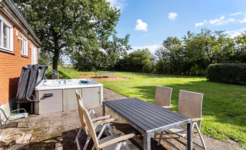 Pet friendly home in Spøttrup with WiFi 2