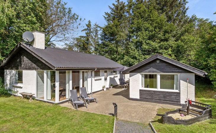 "Naumka" - 200 meter van de inham in West-Jutland 1