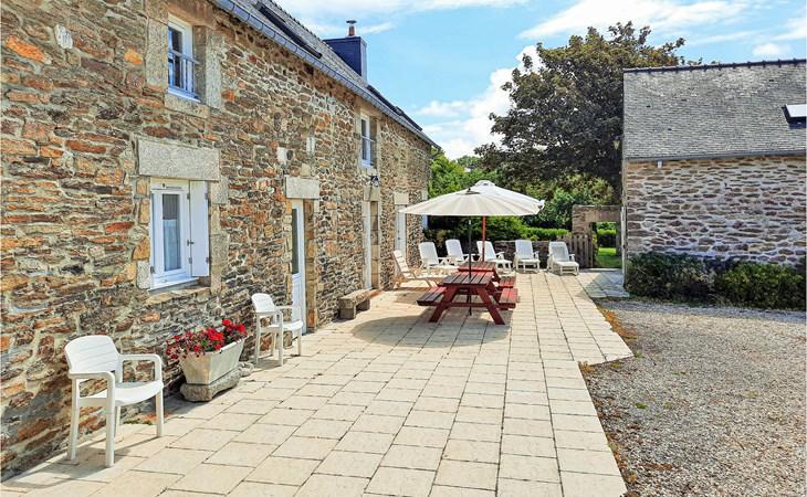 Beautiful home in Clohars Carnoet 1