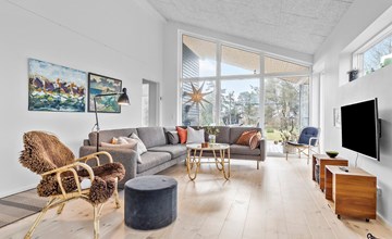 4 bedroom cozy home in Knebel 3