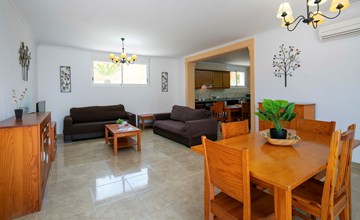 Villa Dolphin 2