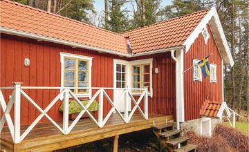 Amazing home in Sollebrunn with WiFi 3