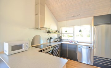 Beautiful home in Ebeltoft with WiFi 3