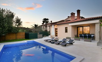 Charmante Villa Lavanda 3