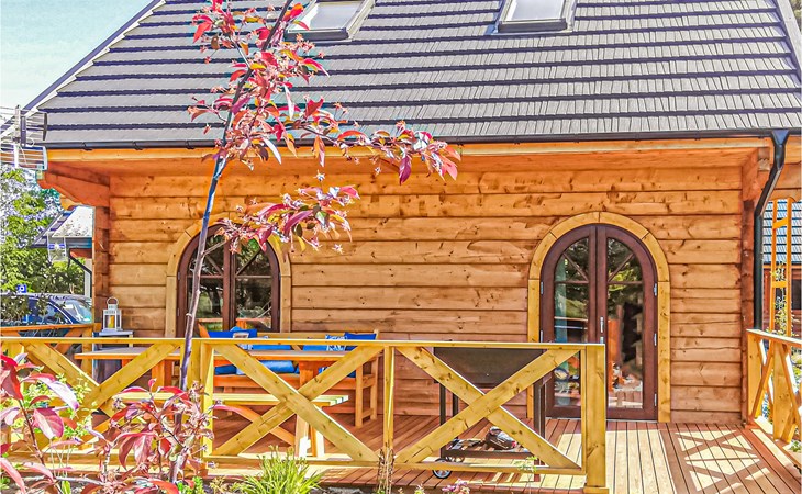 Pet friendly home in Ustka with WiFi 1
