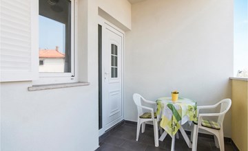 1 bedroom nice apartment in Lovrecica 2
