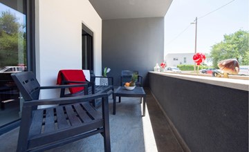 Nice apartment in Kastel Kambelovac 2