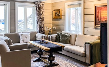 Cozy home in Jelsa with house sea view 3