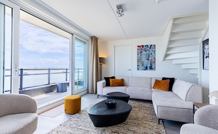 Vakantiewoning aan het water - met 4 balkons | Nr. 30 - 8 Pers. | Vista Maris 1