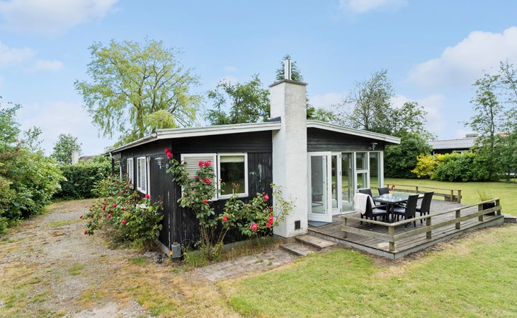 3 bedroom cozy home in Juelsminde 1
