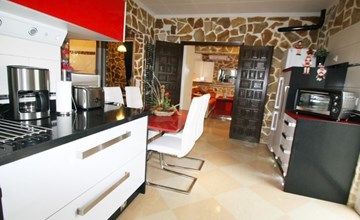 Wunderschöne Villa in Dénia mit privatem Pool 2