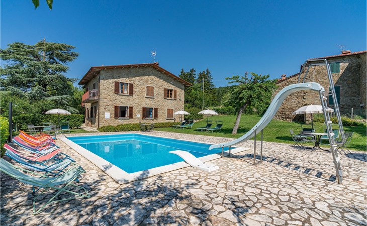 Amazing home in Cortona 1
