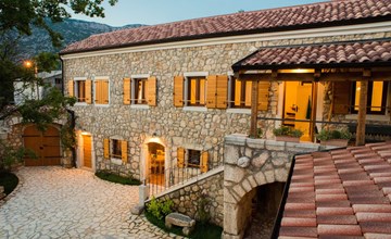 für 5 Personen und 1 Kind in Tribalj 2