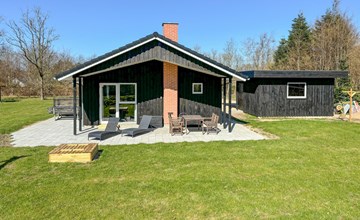 Beautiful home in Spøttrup with WiFi 2