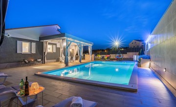 Schöne Villa Beauty für 6 Personen und 1 Kind 2