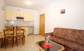 in Baška mit Eigenem Balkon 3