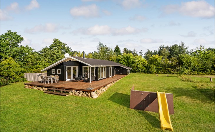 3 bedroom cozy home in Højslev 1