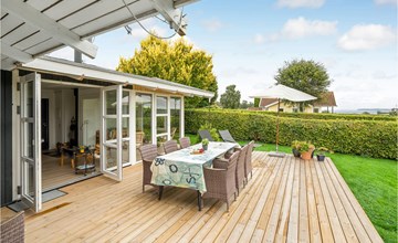 Lovely home in Hejls with WiFi 2