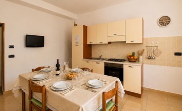 Stunning apartment in Saline Joniche with WiFi 3