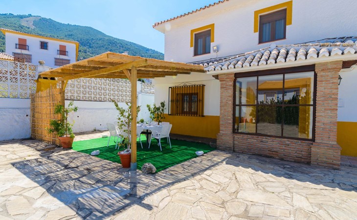 Patio de los Naranjos Haus mit Terrasse und Schwimmbad 1
