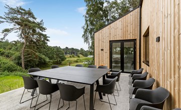 5 bedroom awesome home in Ebeltoft 2