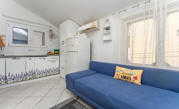 Lovely apartment in Pakostane 3