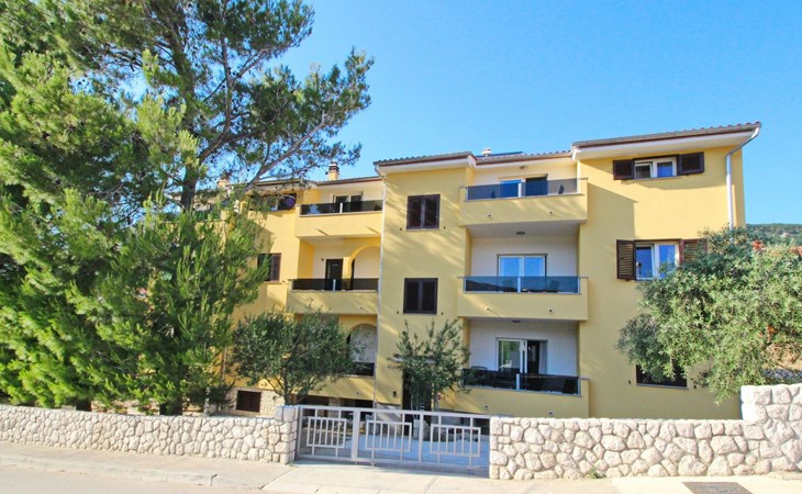 in Baška mit Eigenem Balkon 1