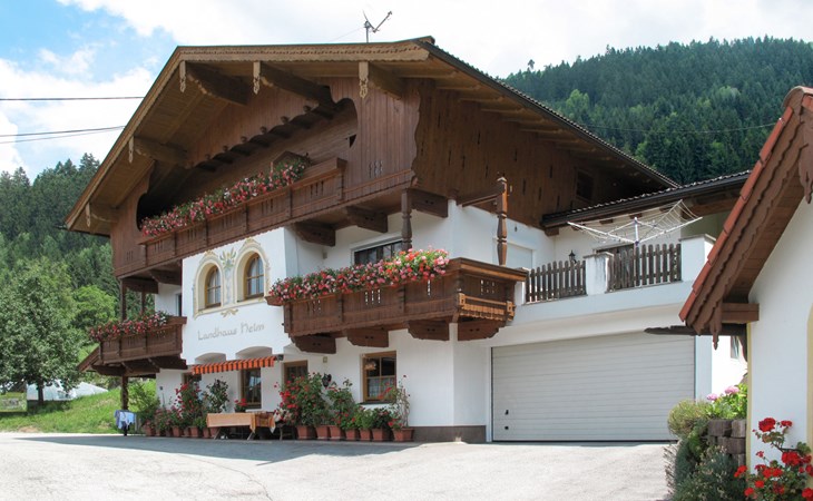 Country House Home (ZAZ305) 1