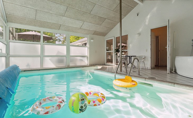 Beautiful home in Glesborg with WiFi 1