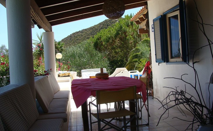 Villa Noir in Vulcanello 1