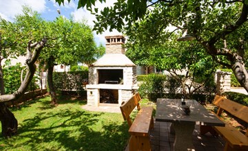 Geräumige Wohnung in Medulin mit Großer Terrasse 2