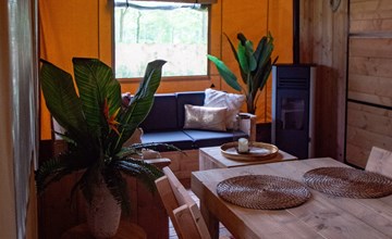Luxuriöse Canvas-Lodge 4 3