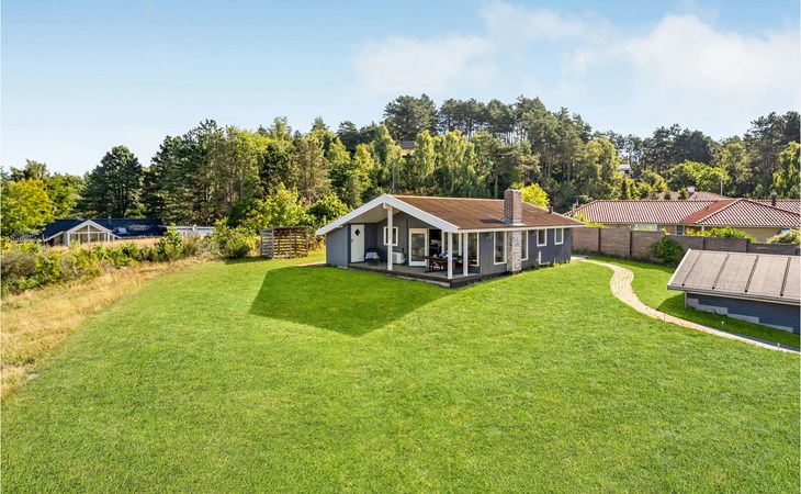 Beautiful home in Ebeltoft with WiFi 1