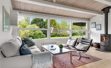 Cozy home in Idestrup with WiFi 3